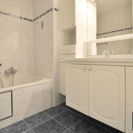 Apartment Zoute, Zandstraat - Zeezicht - 2 Grote Slaapkamers Knokke-Heist